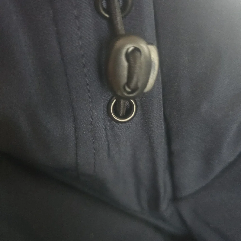 Men’s Michael Kors winter jacket water resistant - Picture 4 of 16